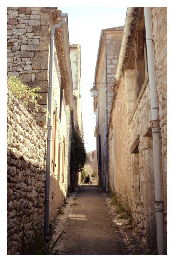 Photograph by Léo Barcet, Elsewhere